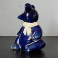 kobaltowa-ceramiczna-szkliwona-figurka-myszki-design-003.jpg