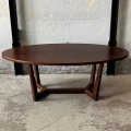 owalny-stolik-kawowy-lawa-z-drewna-egzotycznego-vintage-design-lata-80-003.jpg