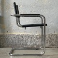 modernistyczne-krzeslo-w-stylu-bauhaus-czarna-ekoskora-design-lata-80-008.jpg
