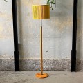 lampa-podlogowa-stojaca-drewniana-zolta-ikea-vintage-skandynawski-design-001.jpg