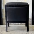 czarny-fotel-wypoczynkowy-vintage-ze-skory-naturalnej-skandynawski-design-004.jpg