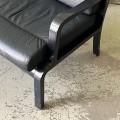 skorzana-czarna-sofa-vintage-skandynawski-design-004.jpg