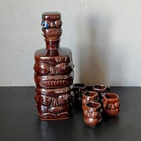 Zestaw Tiki karafka z kieliszkami Vctoria Ceramics Japonia