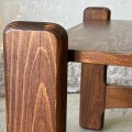 brutalistyczny-stolik-z-litego-drewna-czechoslowacja-design-lata-80-011.jpg