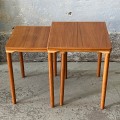 komplet-dunskich-stolikow-z-drewna-tekowego-vintage-lata-60-002.jpg