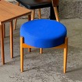 tapicerowany-stolek-na-trojnogu-skandynawski-design-lata-70-009.jpg