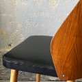 tapicerowane-krzeslo-kubelkowe-z-drewna-egzotycznego-skora-ekologiczna-design-mid-century-modern-lata-50-60-011.jpg
