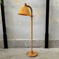 drewniana-lampa-podlogowa-vintage-z-ruchomym-przegubem-lata-70-80-002.jpg