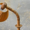 drewniana-lampa-podlogowa-vintage-z-ruchomym-przegubem-lata-70-80-012.jpg