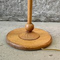 drewniana-lampa-podlogowa-vintage-z-ruchomym-przegubem-lata-70-80-013.jpg