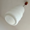 lampa-sufitowa-z-mlecznego-szkla-czechoslowacja-lata-60-70-vintage-design-003.jpg