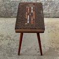 kwietnik-patyczkak-stolik-w-stylu-rockabilly-mozaika-vintage-lata-60-70-003.jpg
