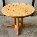brutalistyczny-stol-rozkladany-sosnowy-rainer-daumiller-lata-70-80-design-vintage-005.jpg