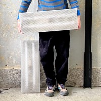 Długa Lampa sufitowa z tworzywa lata 80.