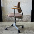 szwedzkie-tapicerowane-krzeslo-obrotowe-biurowe-savo-skandynawski-design-vintage-lata-70-005.jpg
