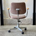 szwedzkie-tapicerowane-krzeslo-obrotowe-biurowe-savo-skandynawski-design-vintage-lata-70-008.jpg