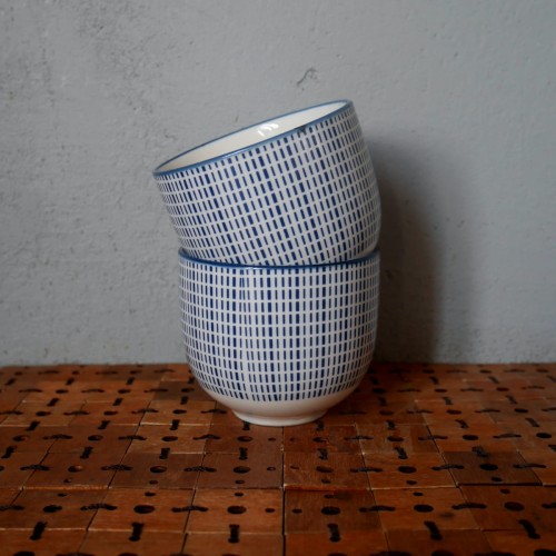 filizanka-w-japonskim-stylu-design-kreski-001.jpg